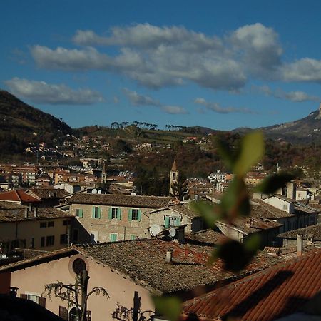 A Casa Di Lola Bed & Breakfast Ascoli Piceno Exterior foto