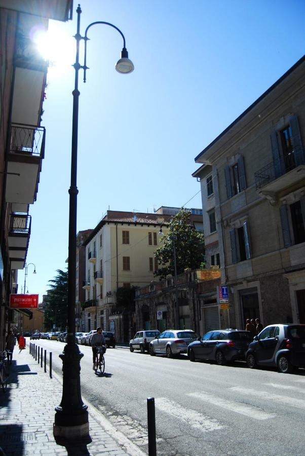 A Casa Di Lola Bed & Breakfast Ascoli Piceno Exterior foto